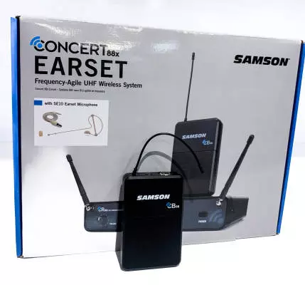 Samson - Concert 88 Earset 16-Channel True Diversity UHF Wireless System with SE10 Earset Microphone - K-Band 2